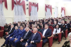 Поздравил с Днем сотрудника ОВД и 90летним юбилеем Отдела МВД России по Тбилисскому району